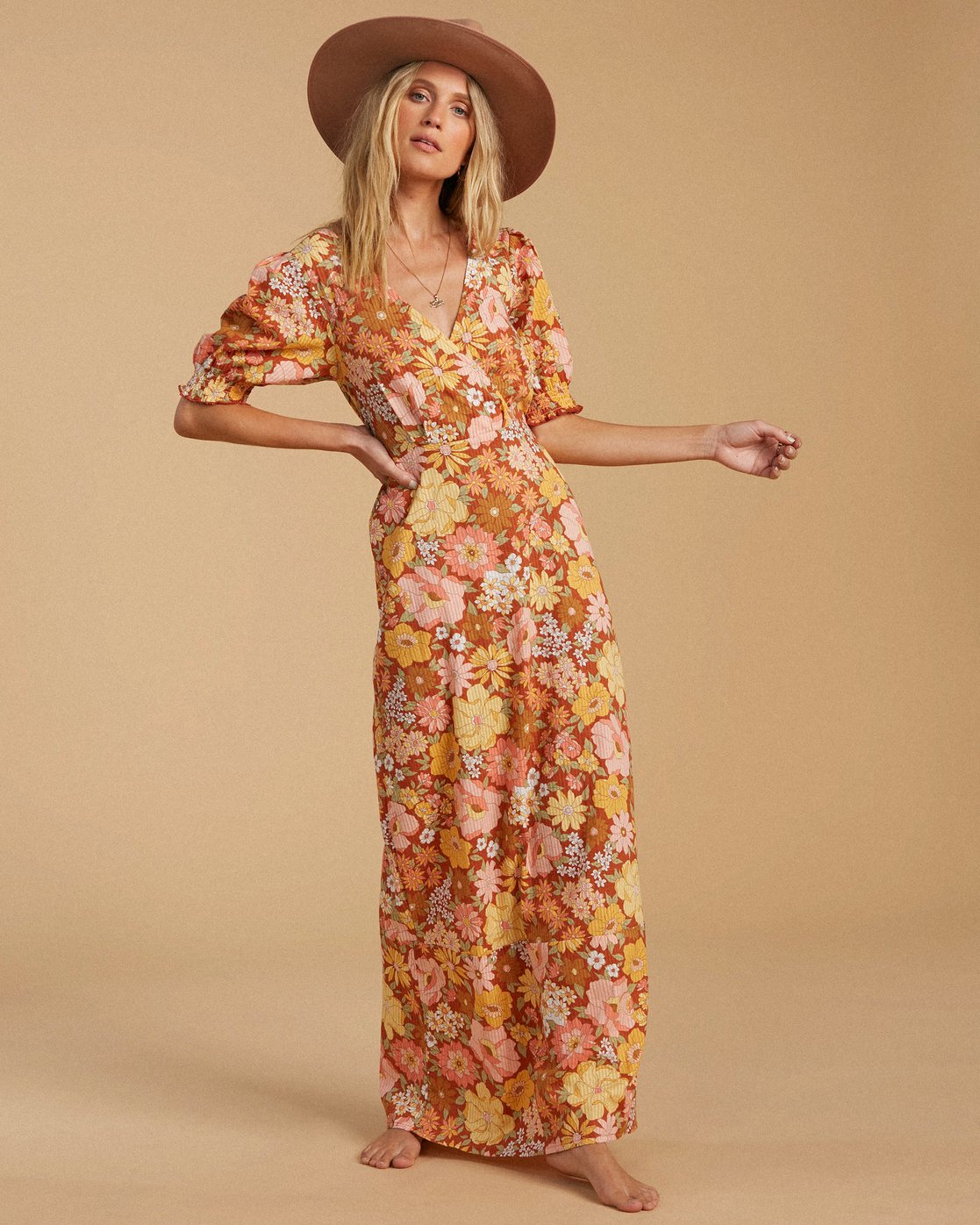 Salty Blonde Hello There Dress BeachHouse M xico